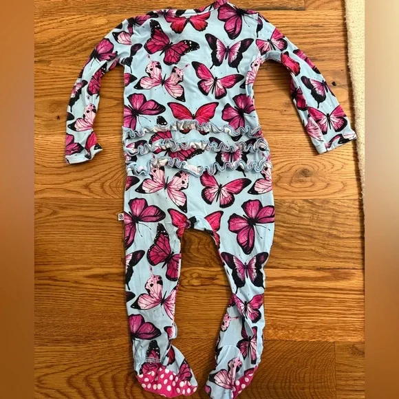 Little Bum Bums Baby Girl Butterfly Pajamas size 9-12 Months - Picture 8 of 9